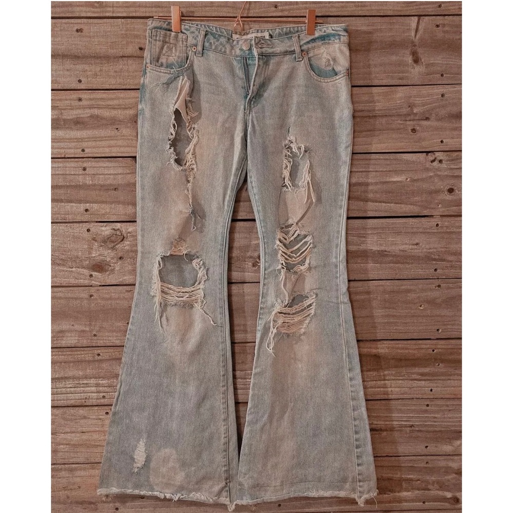 The Laundry Room Flare Jeans Size 28